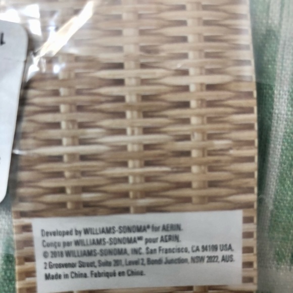 Aerin Avion Ikat Pilliow Covers. - Picture 6 of 7